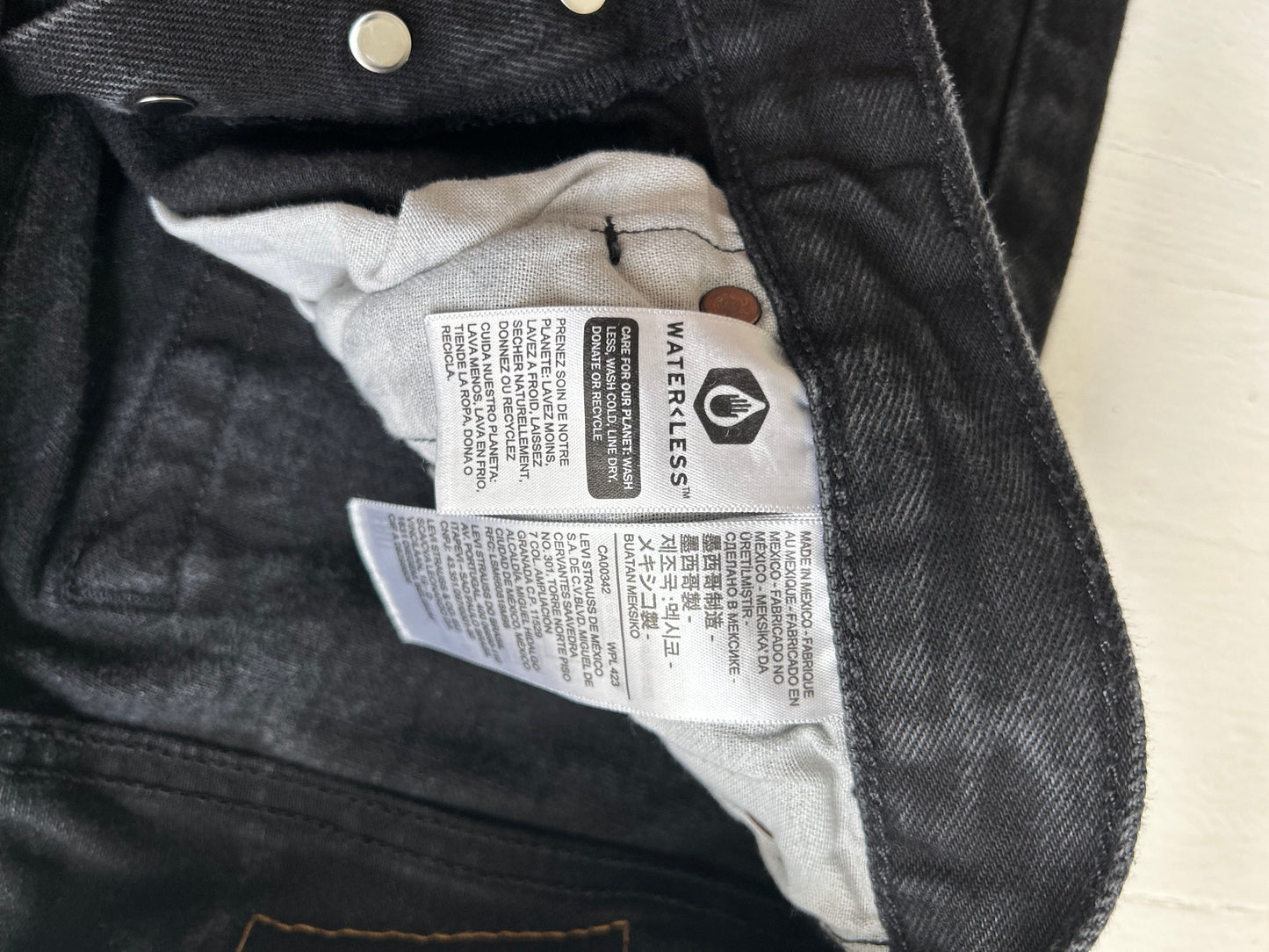 Small Levis Black Denim Jeans