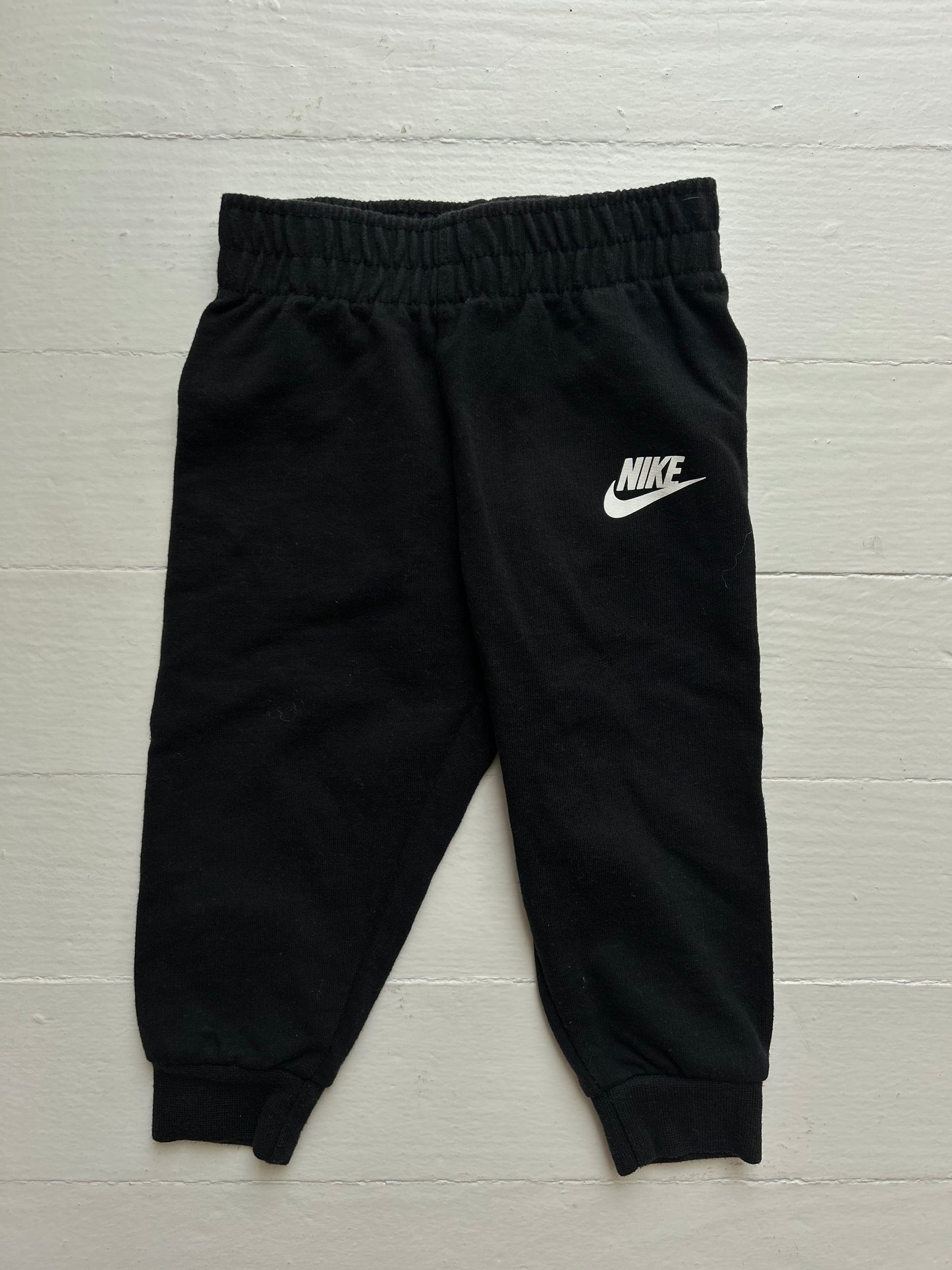 9M Black Nike Joggers