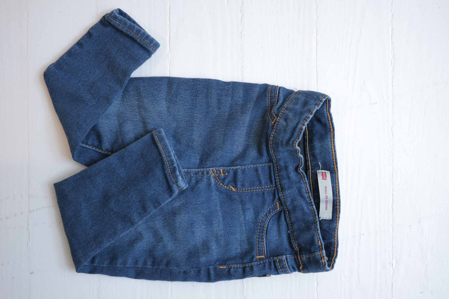 18M Levis Jeans