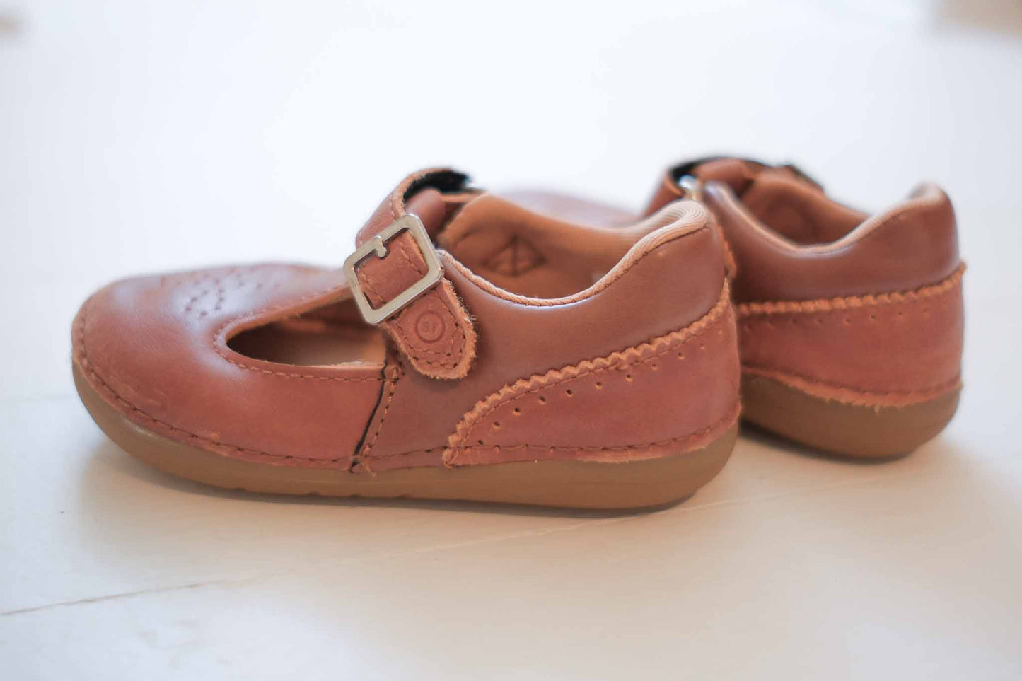 Stride Rite Leather Shoes (6)