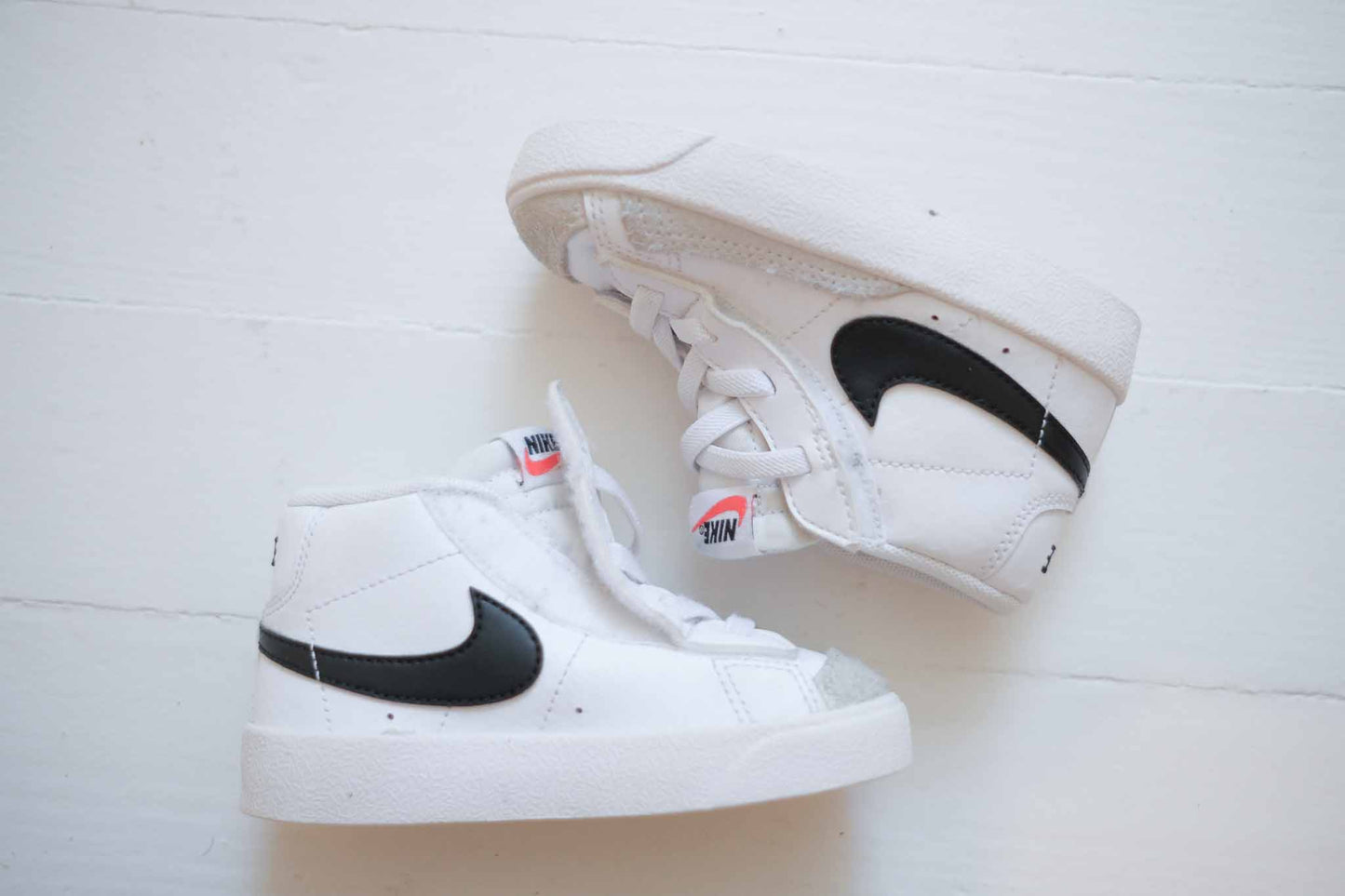 Nike Toddler Shoes (6.5)