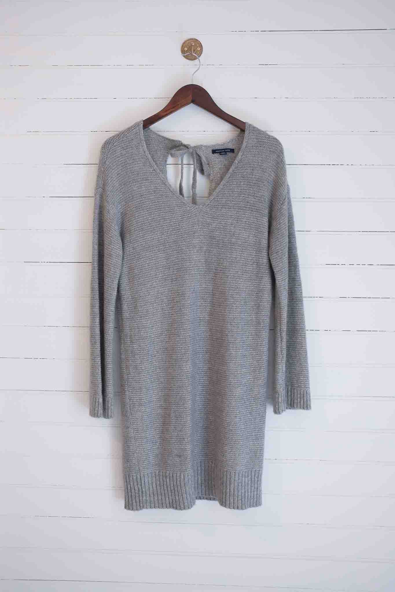 Extra Large Grey Sweater Dress With Tied Detail in Back